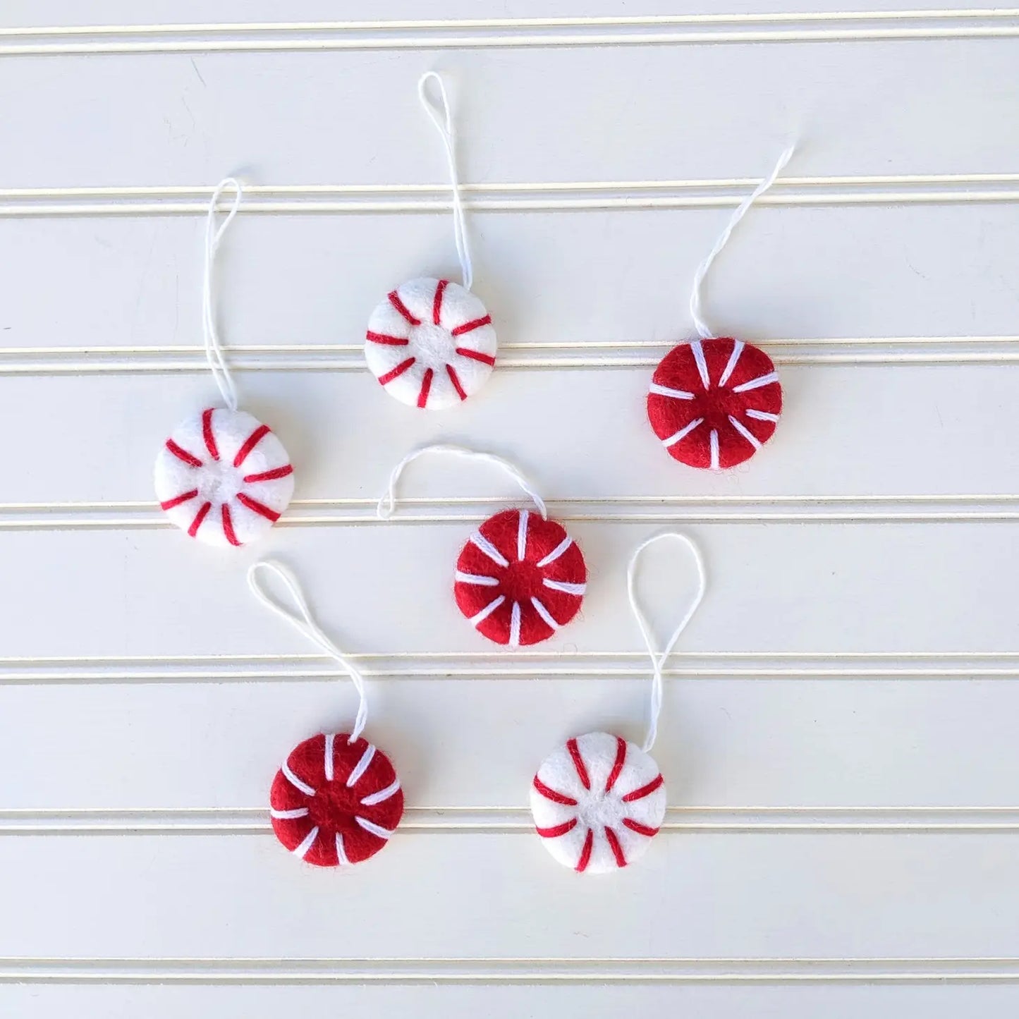 Peppermint Eco Fresheners/Ornaments - Reds